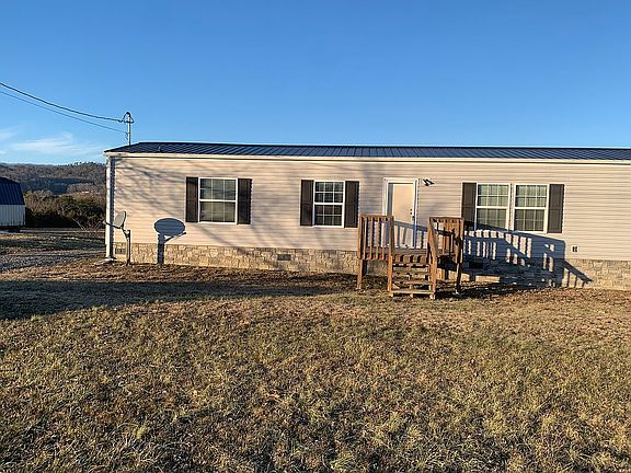 4th image of 105 Petty Ln