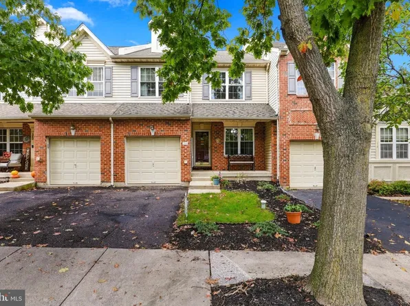 213 Wyncote Ct, Lansdale, PA 19446