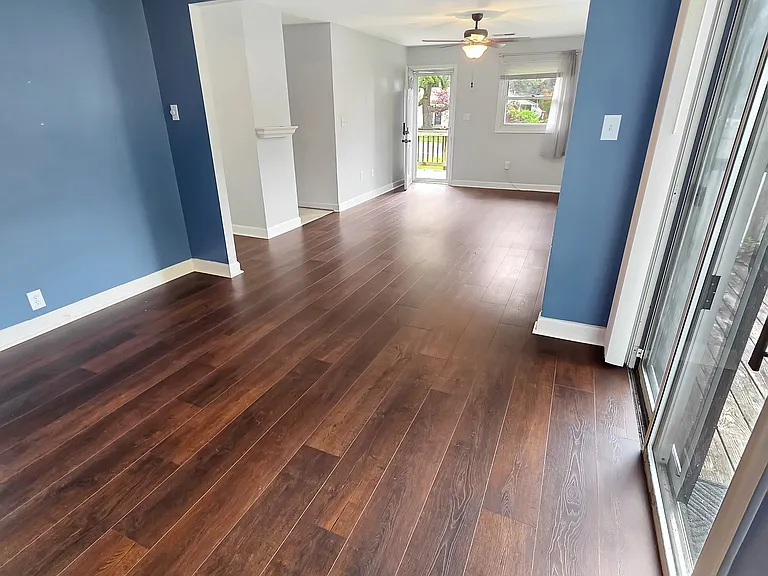 742 Elmhurst Rd — Photo 6