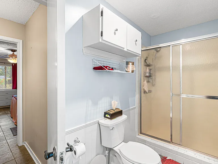 8301 Greenslope Dr — Photo 13