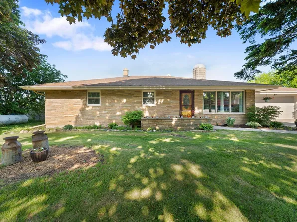 4211 County Road Kw, Port Washington, WI 53074