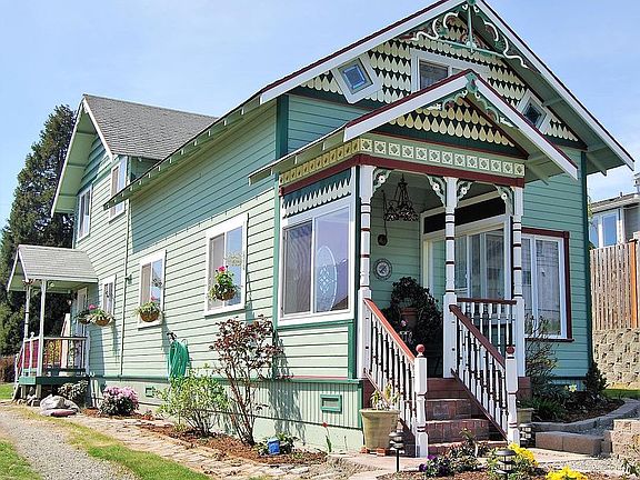 The Painted Lady Vacation Home