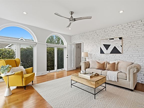 4th image of 15 Kilmer Road
