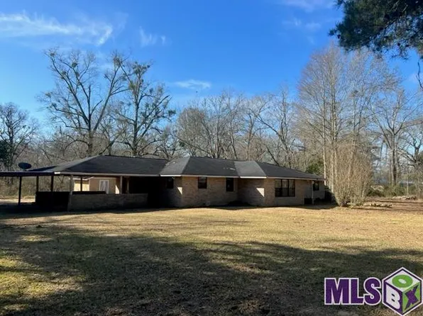 907 E Bayou Narcisse St, Gonzales, LA 70737