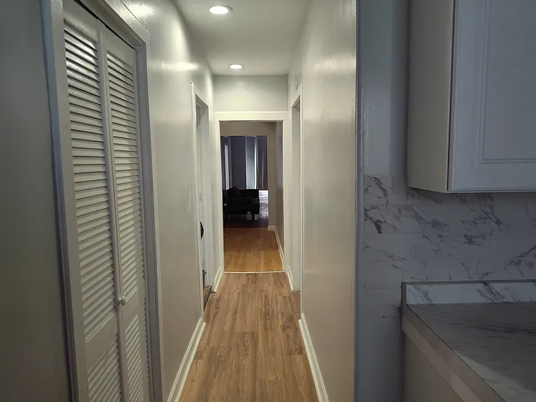4557 S Wabash Ave #1 — Photo 11