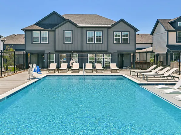 Canvas at Grand Prairie Townhomes