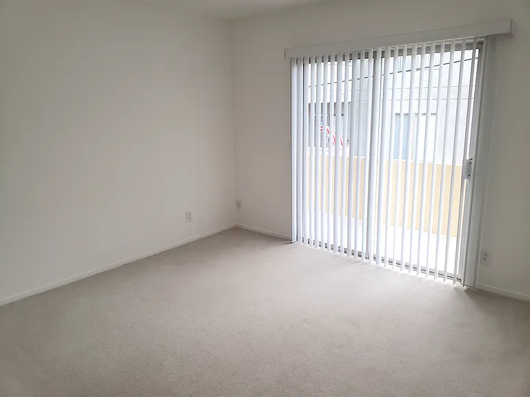 12333 Texas Ave — Photo 5