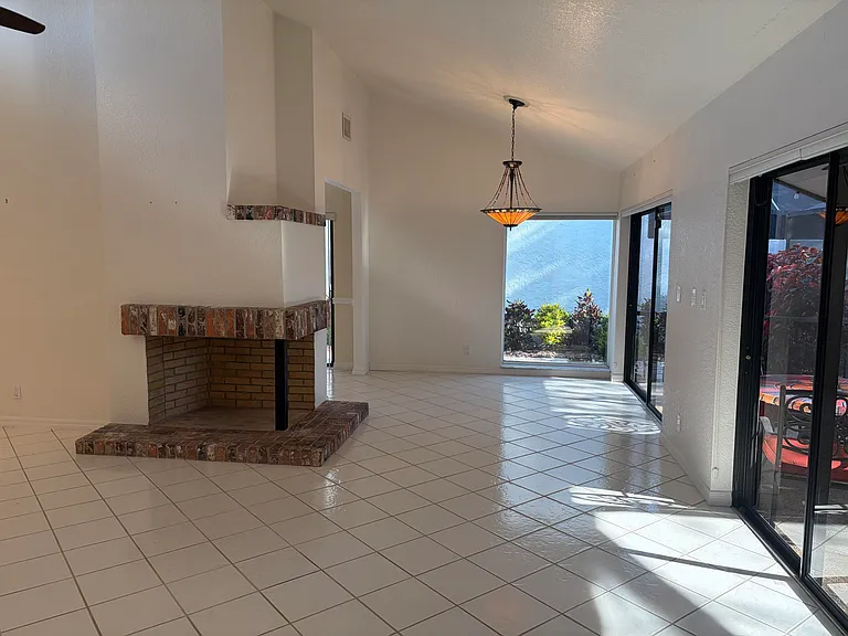 21435 Campo Allegro Dr — Photo 22