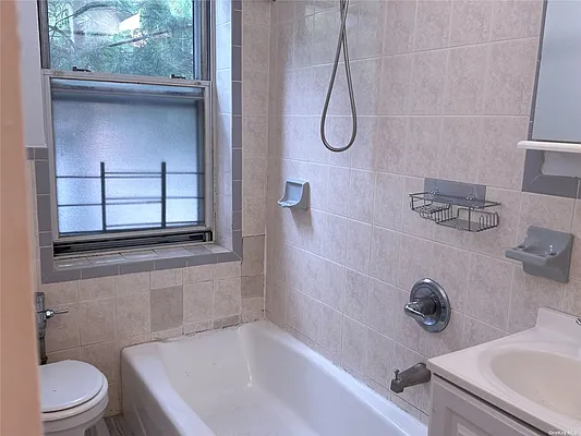 Sold by Keller Williams Realty Landmark | media 21