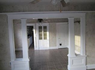 377 Jefferson Ave, New London, CT 06320