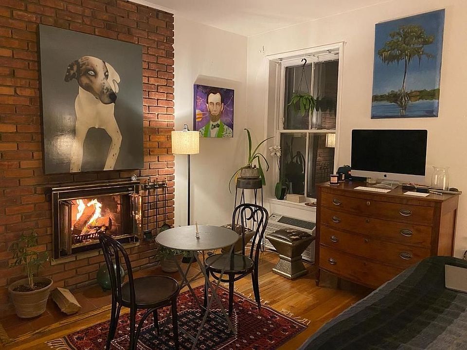 1st image of 571 2nd Ave APT 3A