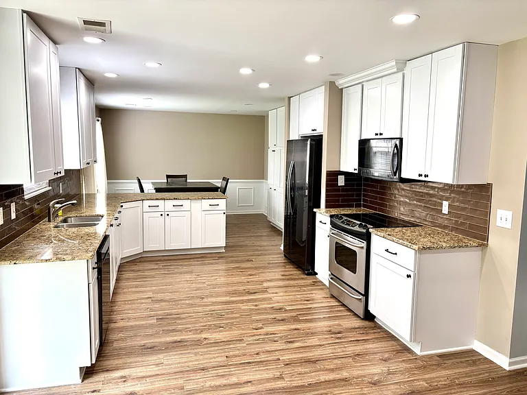 280 Walkbridge Way — Photo 3