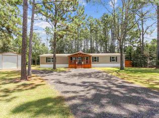 5310 Bodega Dr, Milton, FL 32583