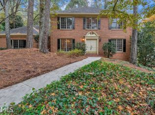 300 Seamarsh Ct NW, Sandy Springs, GA 30328