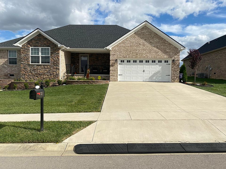 1st image of 713 Goldenwood Dr