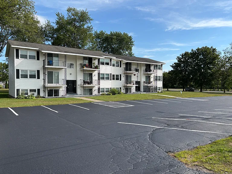 5818 Park Rd — Photo 1
