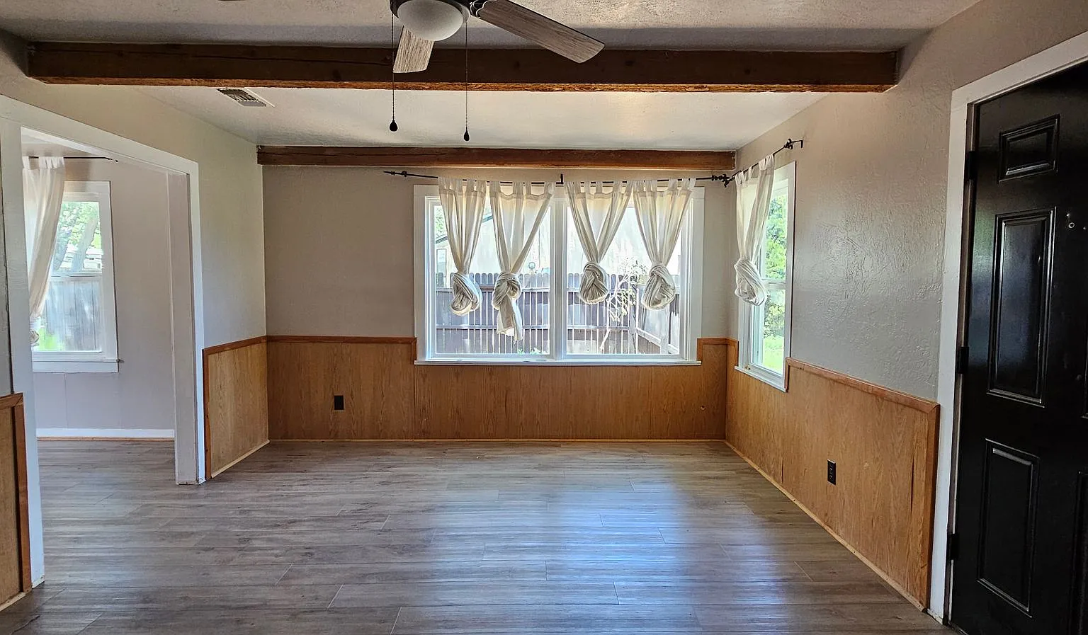 Beautiful 3 bedroom, 1 bath home for rent — Photo 3