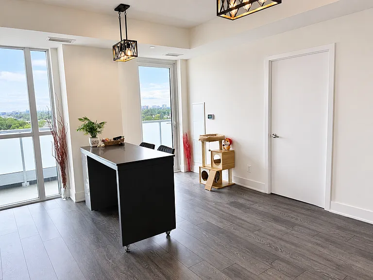 188 Fairview Mall Dr #1007 — Photo 11