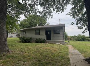 2809 Merriam Ln, Kansas City, KS 66106