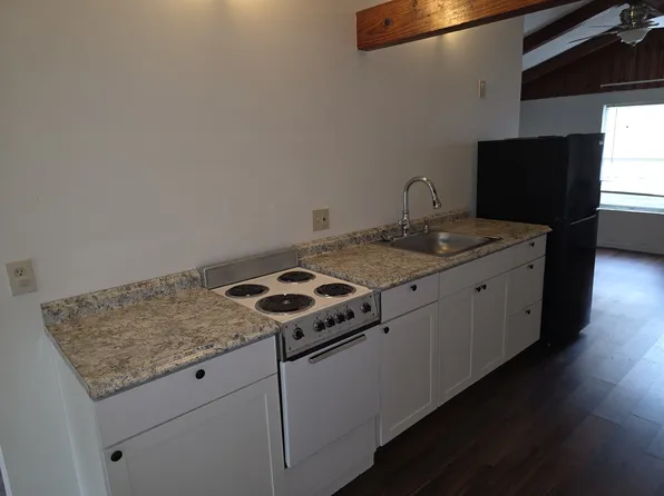 424 E 50th St #2, Savannah, GA 31405