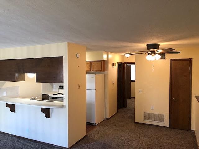 1st image of 2664 Highland Ave APT 6