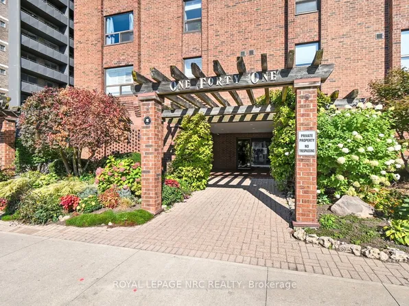 141 Church St #401, Saint Catharines, ON L2R 7L7