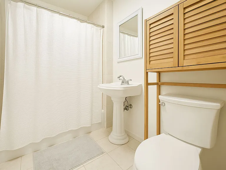 172 Minna St #2 — Photo 9