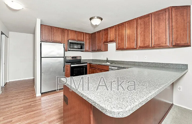 700 Front St S #D203 — Photo 6