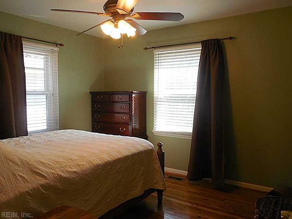 5th image of 264 Eastwood Dr