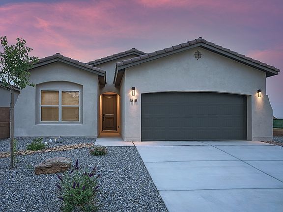 Front Exterior - Frida