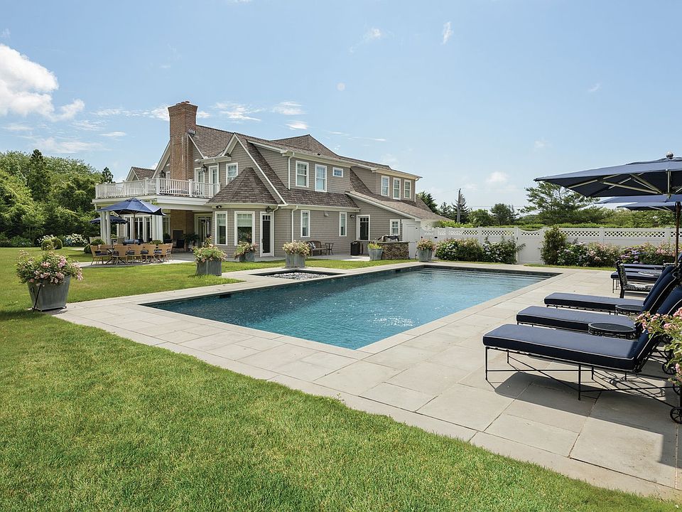 114 Kellis Pond Ln, Bridgehampton, NY 11976 | Zillow