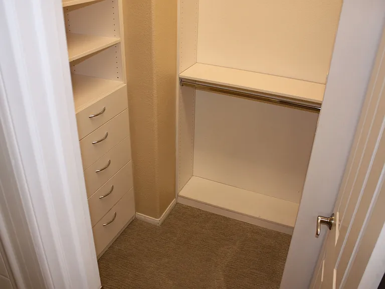 11318 Aragon Mist Ct — Photo 37