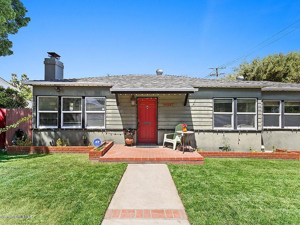 1st image of 10257 Scoville Ave