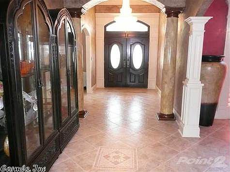 2nd image of 5328 Lexington Ave