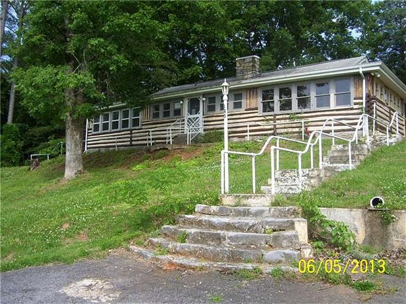 1st image of 145 River Trace Ln