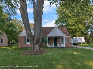 4915 Ingham St, Lansing, MI 48911