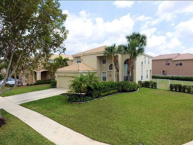1st image of 2523 Glendale Pl