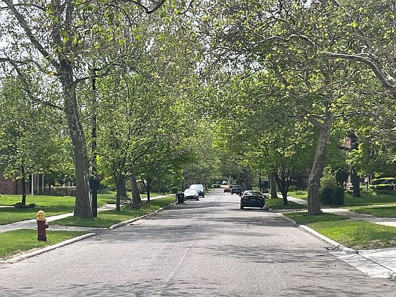4th image of 474 Fiske Dr