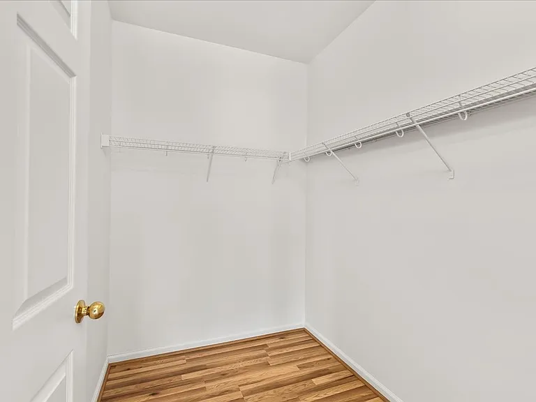 17104 Chesapeake Cir — Photo 13
