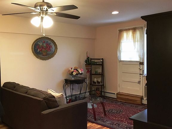 2nd image of 570 Broadway #216
