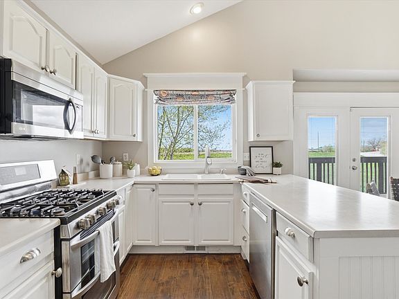 4th image of 1494 Mica Ln