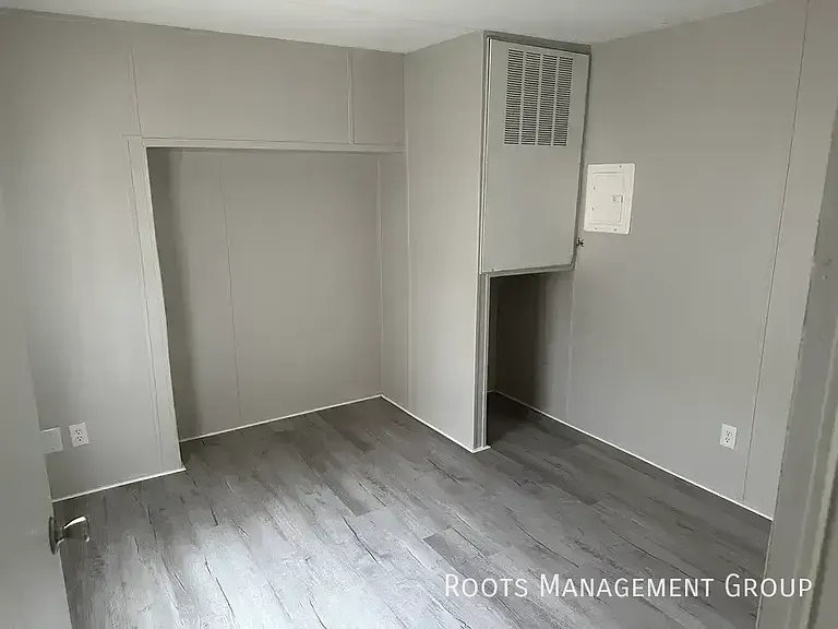 5138 Thompson St #108A — Photo 4