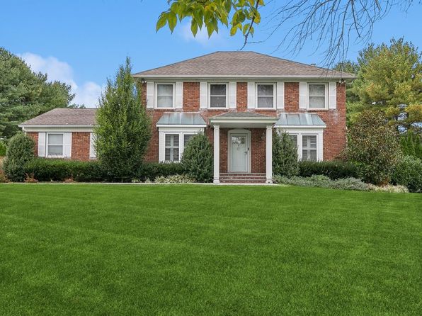 21 Partridge Lane, Huntington, NY 11743