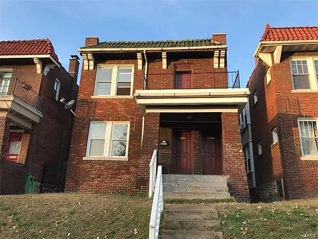 3157 Potomac St photo 1