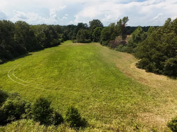 1177 W Pfeiffer St, Piggott, AR 72454