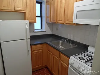 Rented by City Connections Realty