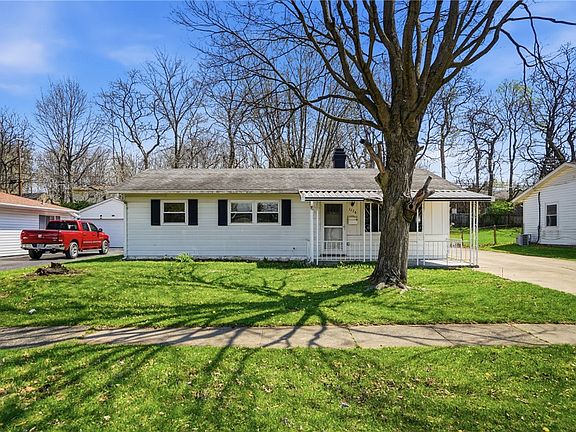 2nd image of 1176 Jeanette Dr
