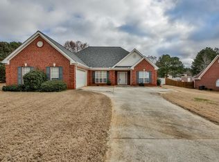 101 Shadow Lake Dr, Conyers, GA 30094