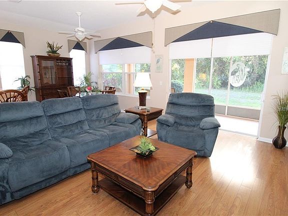 3rd image of 1336 Misty Greens Dr