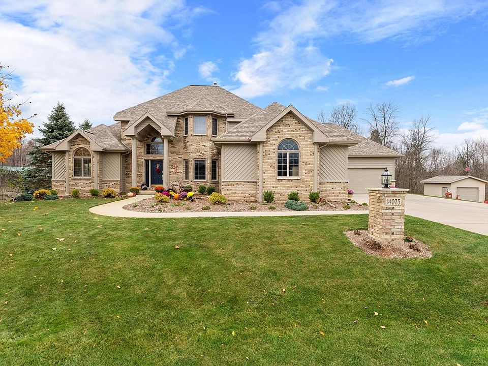 14025 Autumn Ridge Dr, Valders, WI 54245 Zillow